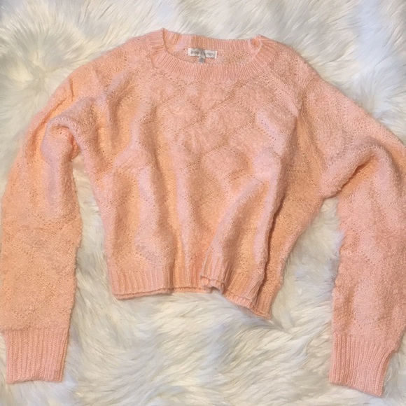 Peach Fuzzy Cropped Sweater - Picture 4 of 5